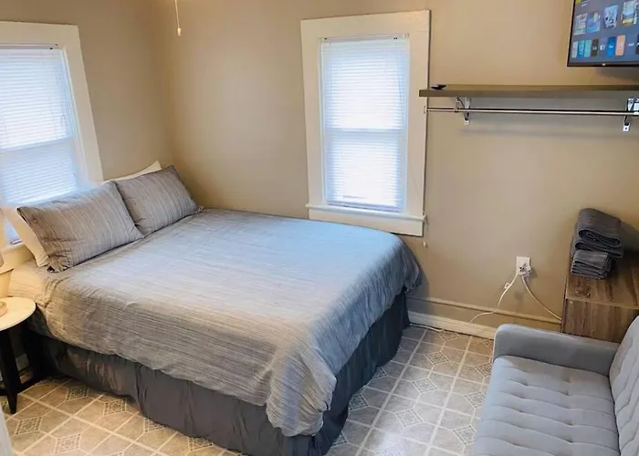 Cherry St Little House* Shop*dine* Rt 66*expo Center*bok*downtown Holiday home Tulsa